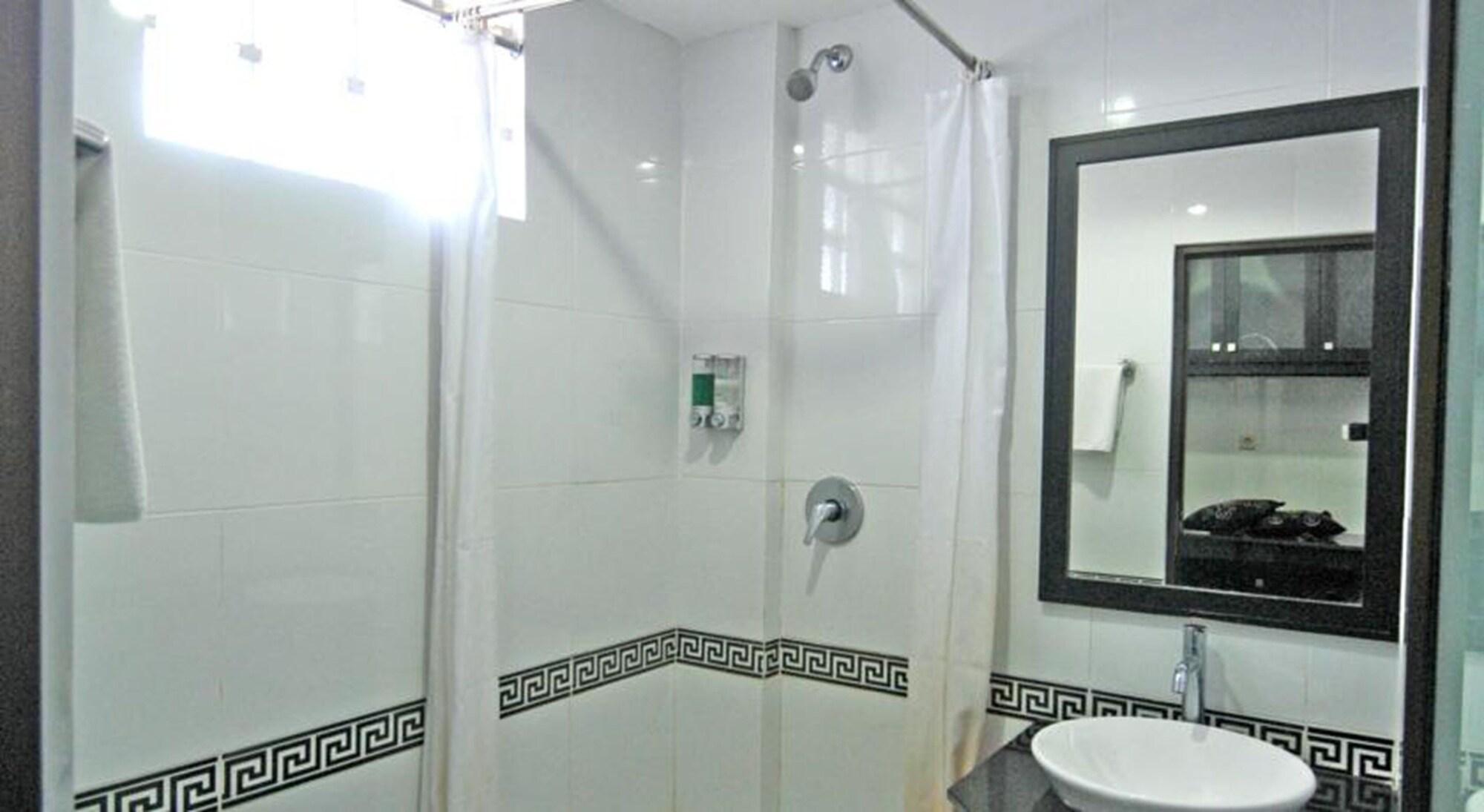 Arya Hotel & Spa Kuta Lombok Buitenkant foto